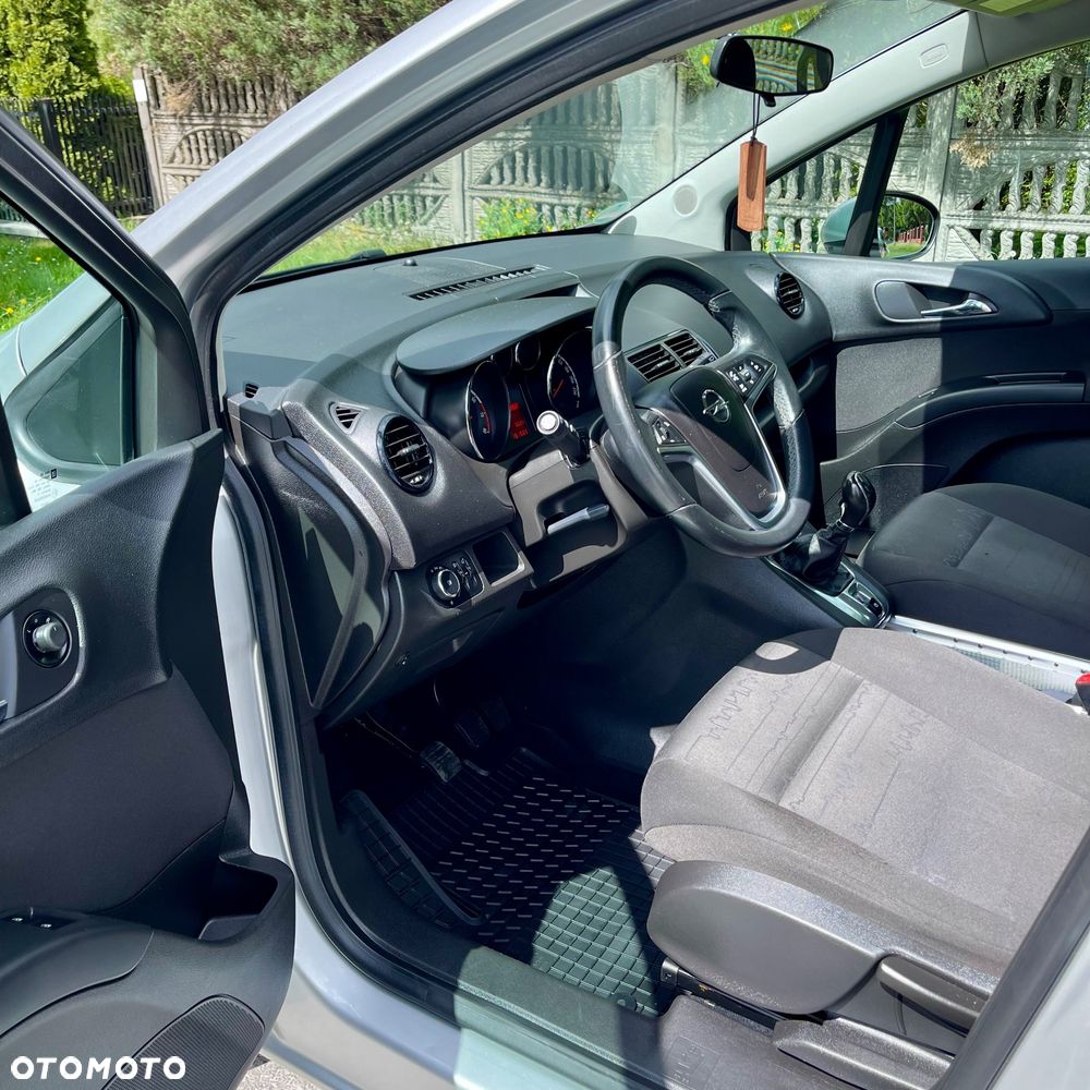 Opel Meriva 1.4 Design Edition - 17