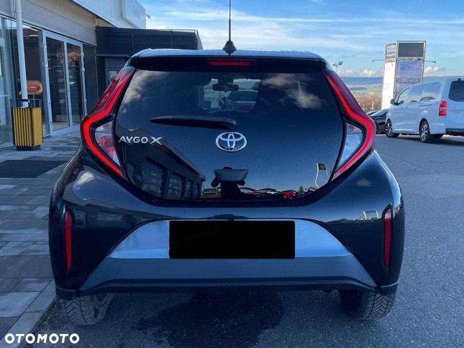 Toyota Aygo X 1.0 VVT-i Style CVT - 4
