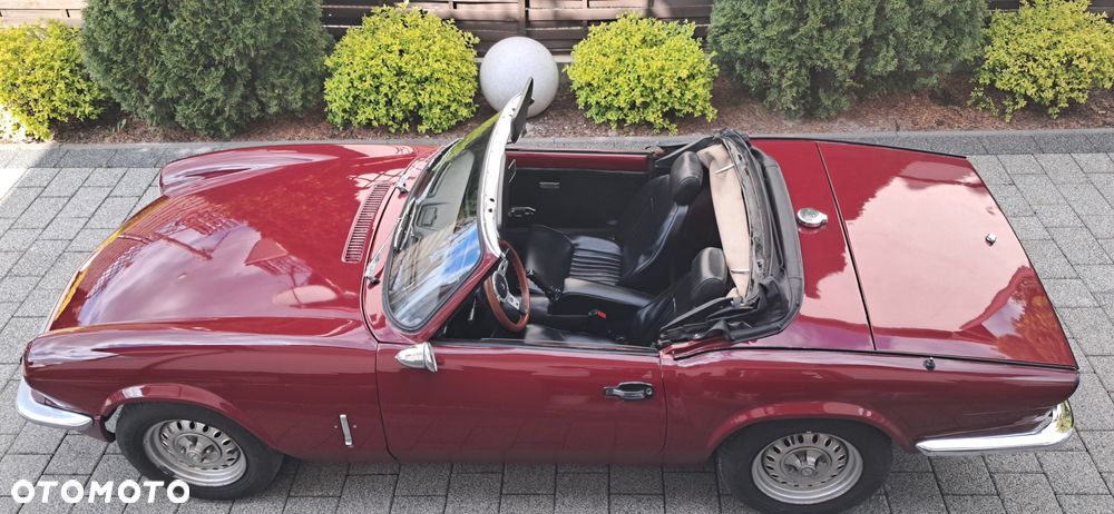 Triumph Spitfire - 12
