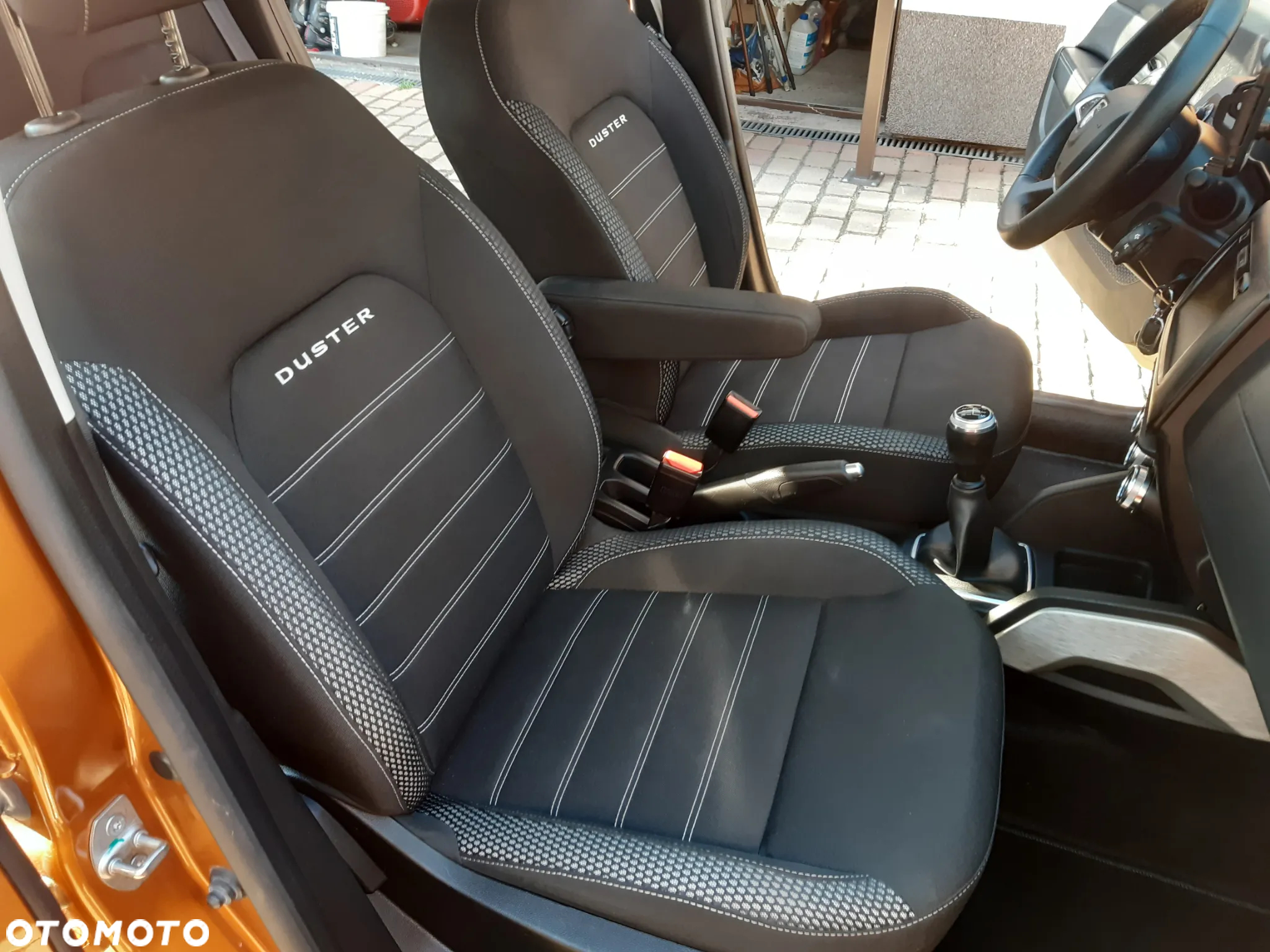 Dacia Duster TCe 100 2WD Prestige - 32