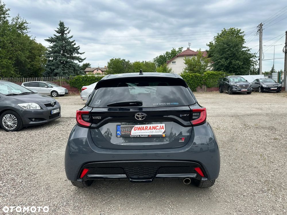 Toyota Yaris Hybrid 1.5 GR Sport - 9