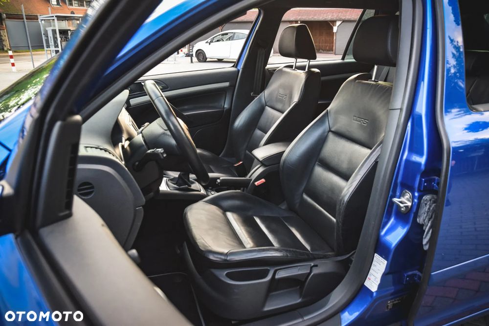 Skoda Octavia 2.0 TSI RS - 11