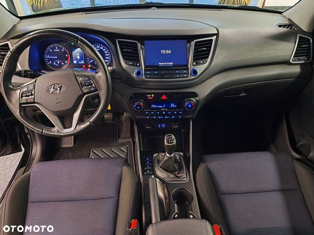 Hyundai Tucson blue 1.7 CRDi 2WD Passion Plus - 9