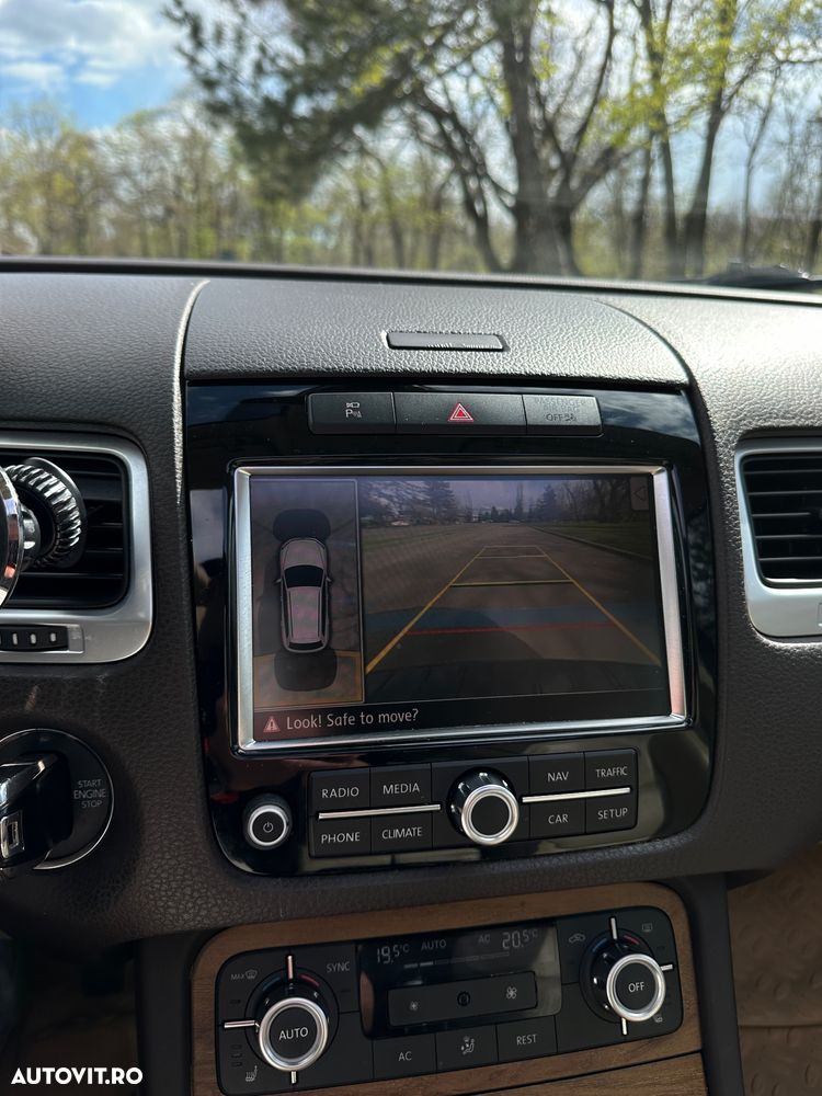 Volkswagen Touareg 3.0 V6 TDI BMT Terrain Tech - 22