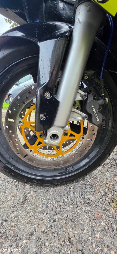 Suzuki GSX-R - 19