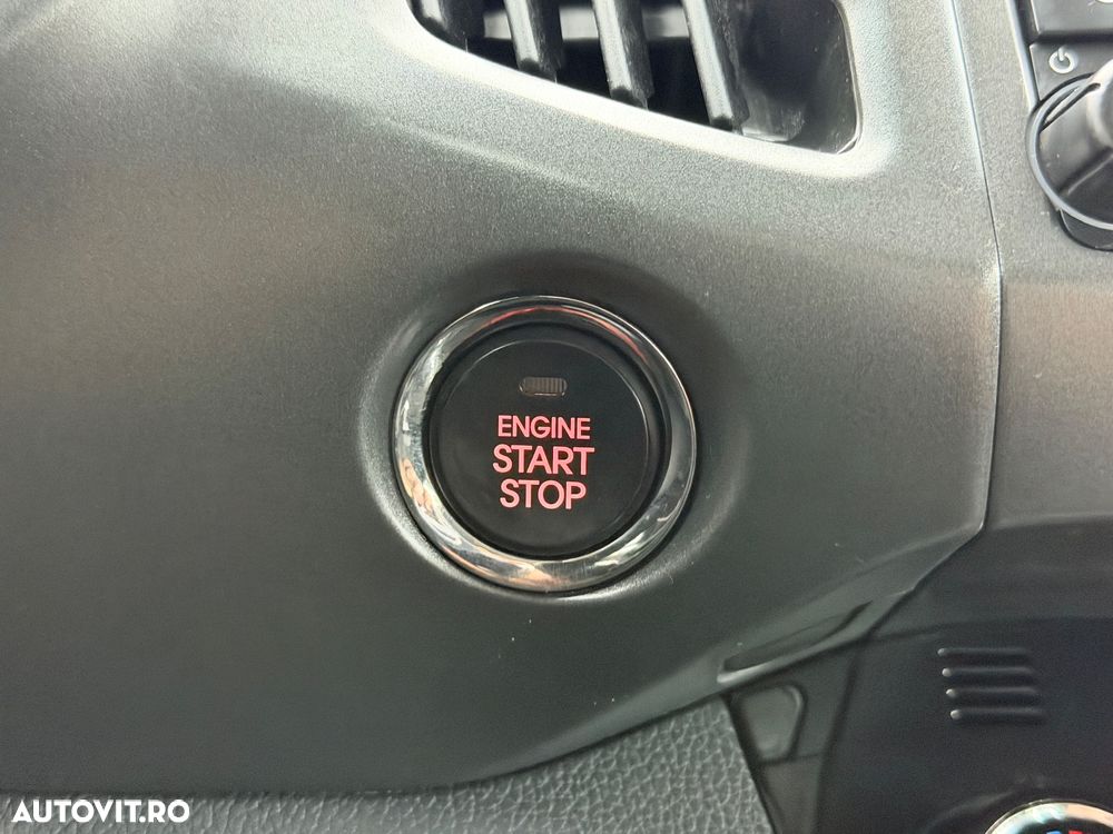 Kia Sportage ver-1-7-crdi-2wd-edition-7 - 28