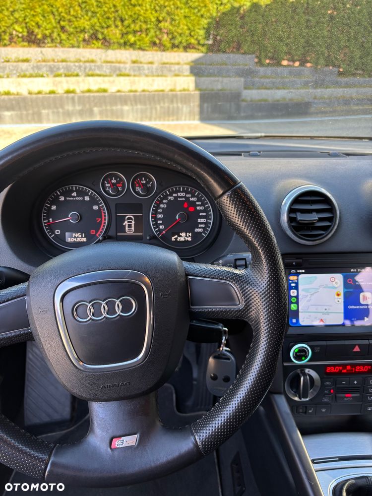 Audi A3 Sportback 1.8 TFSI Ambition - 11