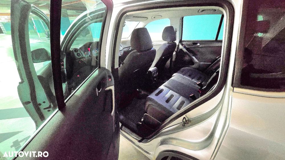 Volkswagen Tiguan 2.0 TDI CR DPF 4Motion DSG Trend&Fun - 9