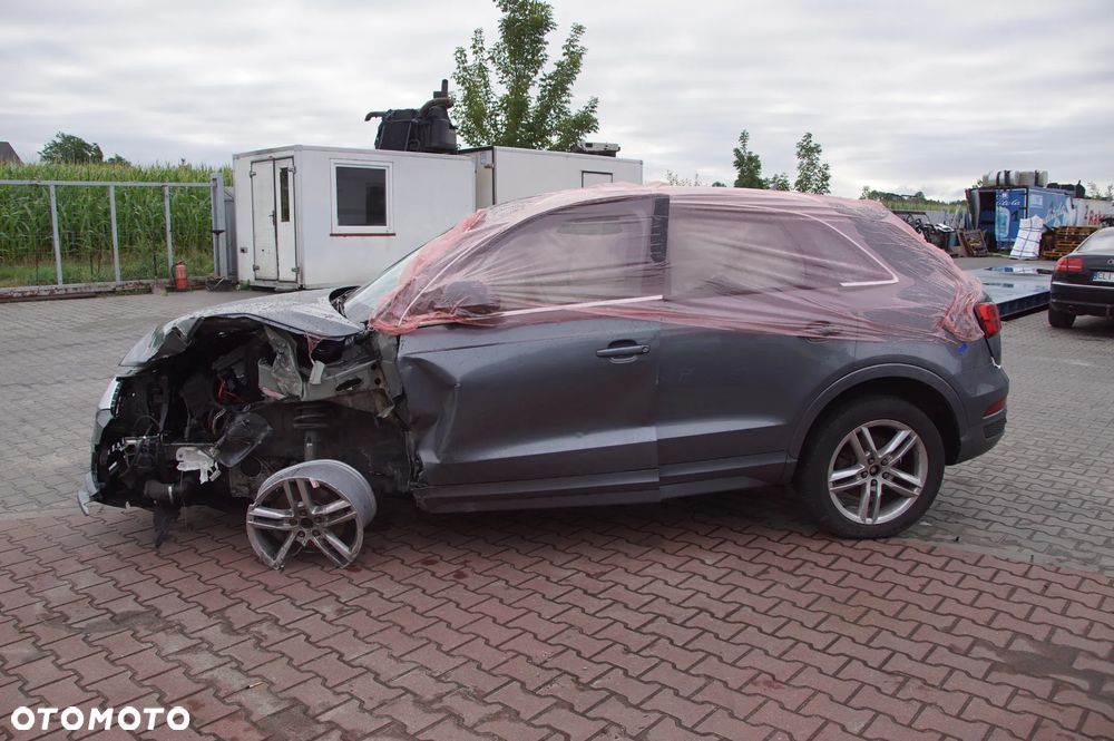 Auto na części - Audi Q3 8U Quattro Lift 2.0 TFSI 180 KM CULB SDA LX7R 2017R Silnik Skrzynia Drzwi Szyba Lusterko Lampa Klapa Zderzak Grill Deska Kokpit Sterownik Moduł Licznik Wyświetlacz - 8