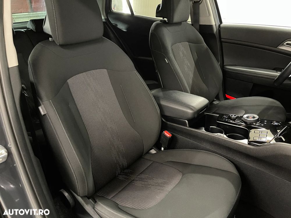 Kia Sportage 1.6 DSL MHEV 7DCT HP 4x2 Style - 10