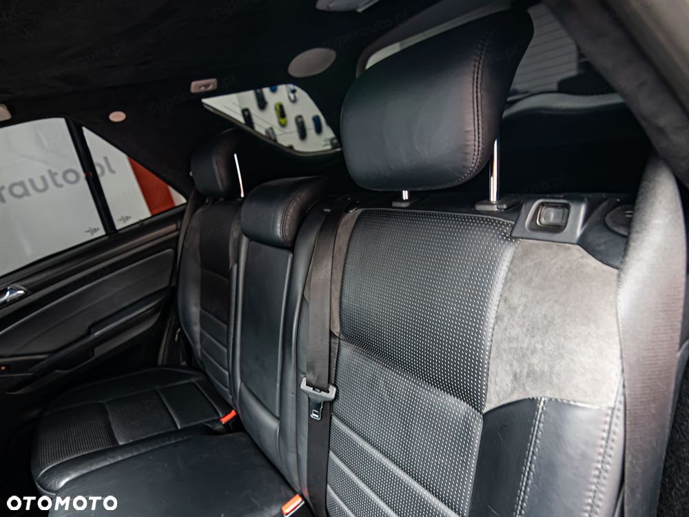 Mercedes-Benz ML - 27