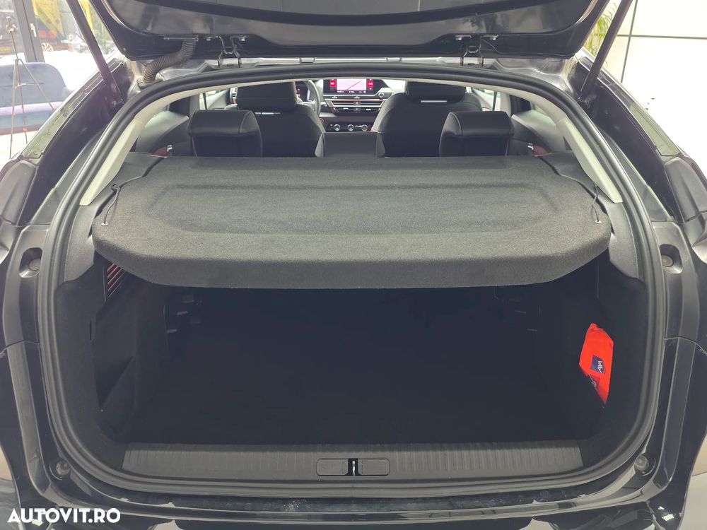 Citroën C4 1.5 BlueHDi S&S EAT8 Shine - 18