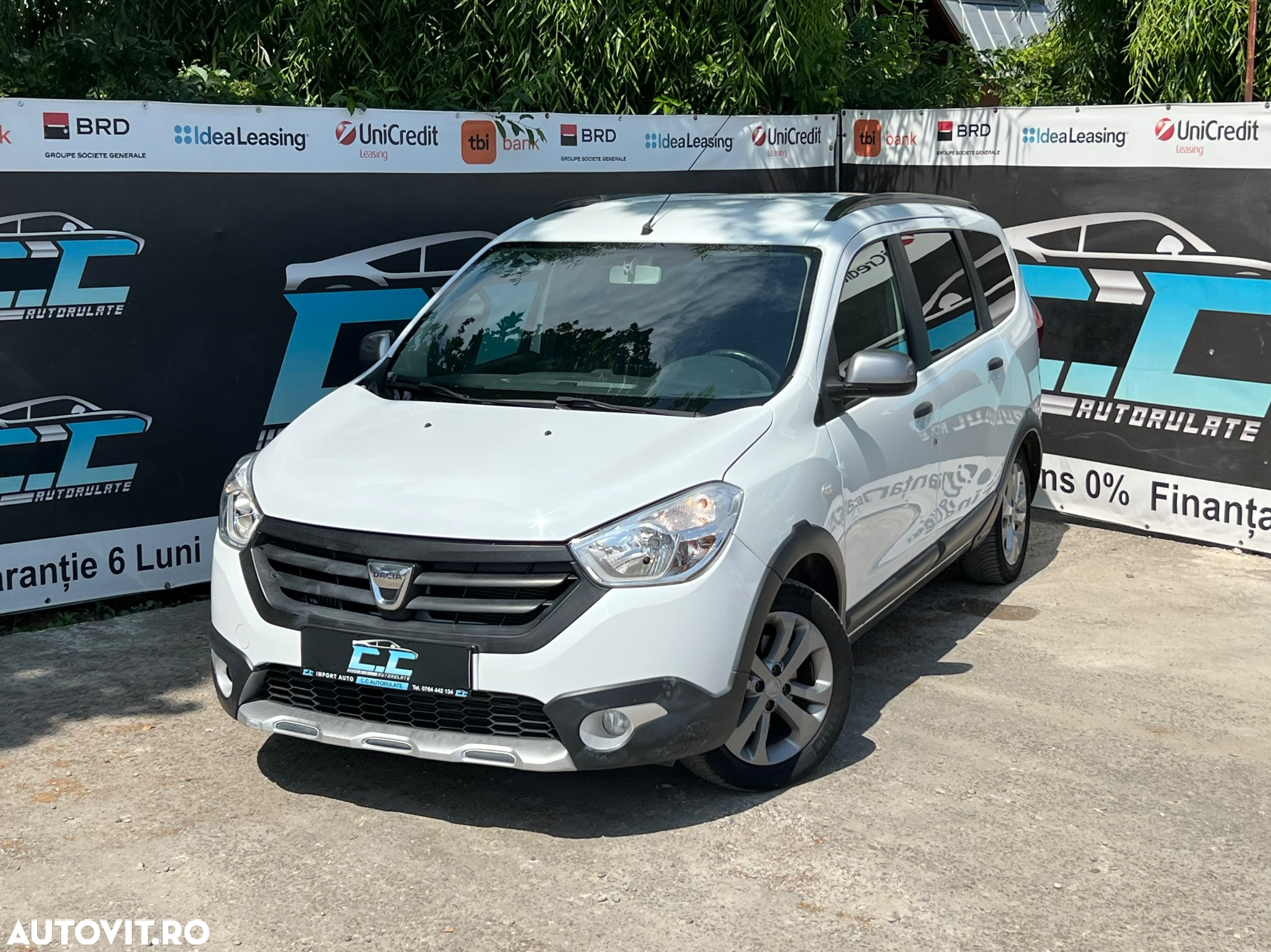 Dacia Lodgy TCe 115 Stepway - 20