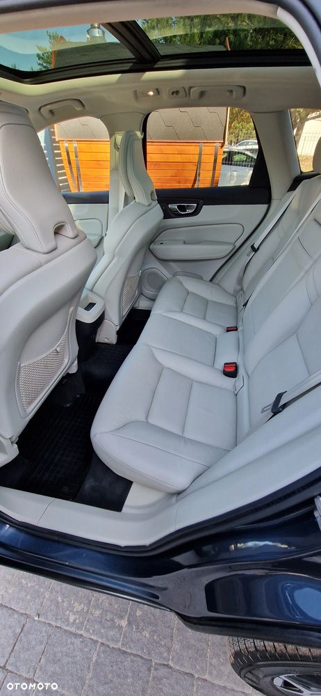 Volvo XC 60 B5 B Geartronic Momentum Pro - 5