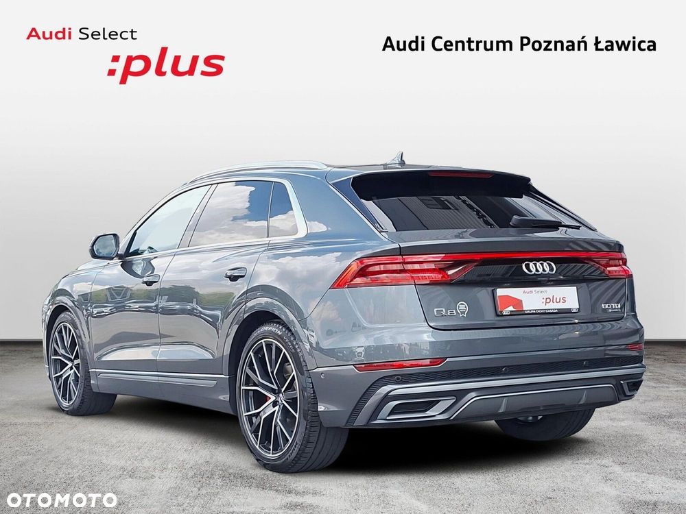 Audi Q8 - 5