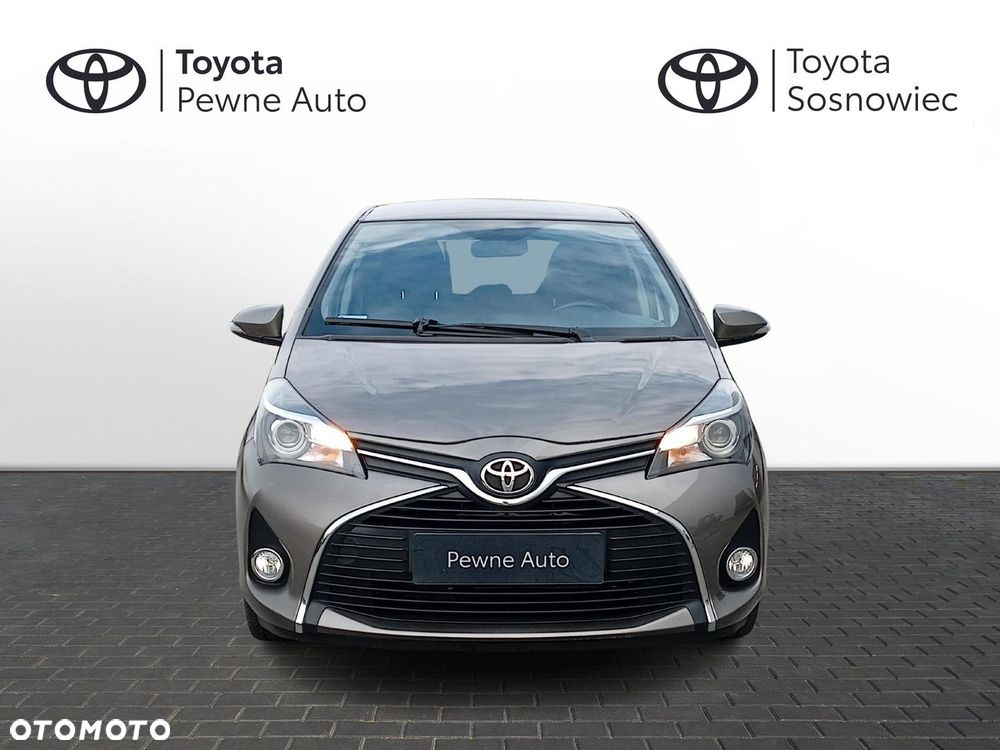 Toyota Yaris - 10
