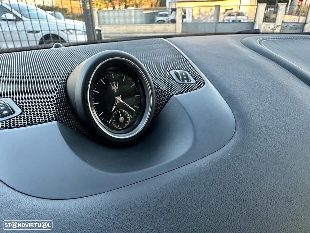Maserati Levante 3.0 V6 - 38