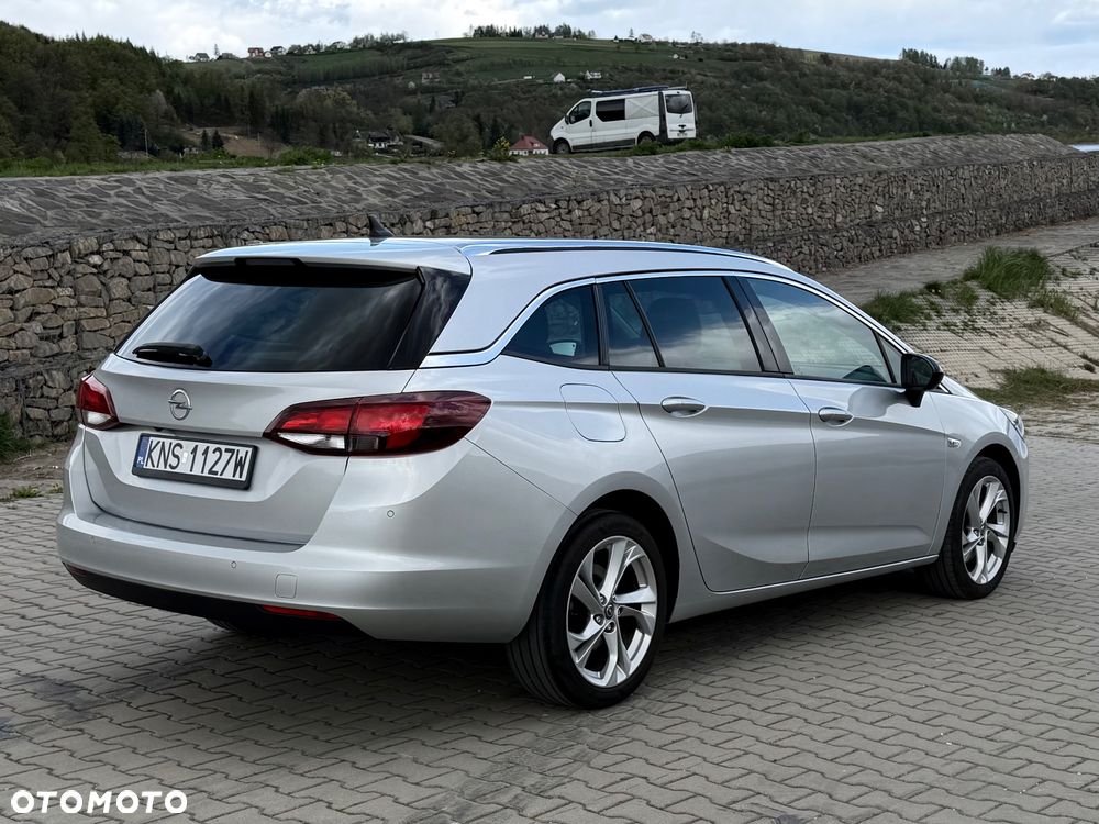 Opel Astra 1.6 D (CDTI) Automatik Innovation - 3