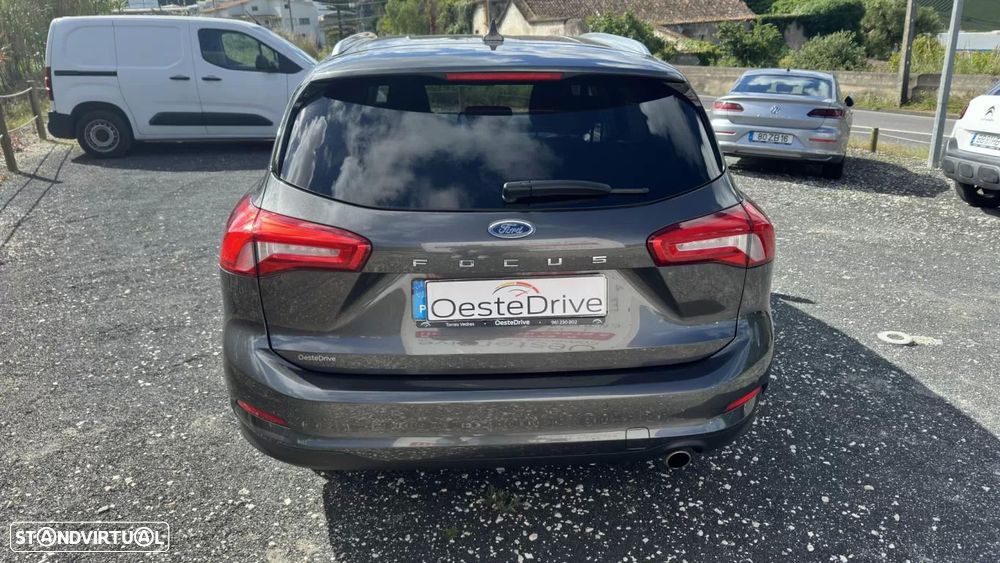 Ford Focus SW 1.5 TDCi EcoBlue Titanium - 6