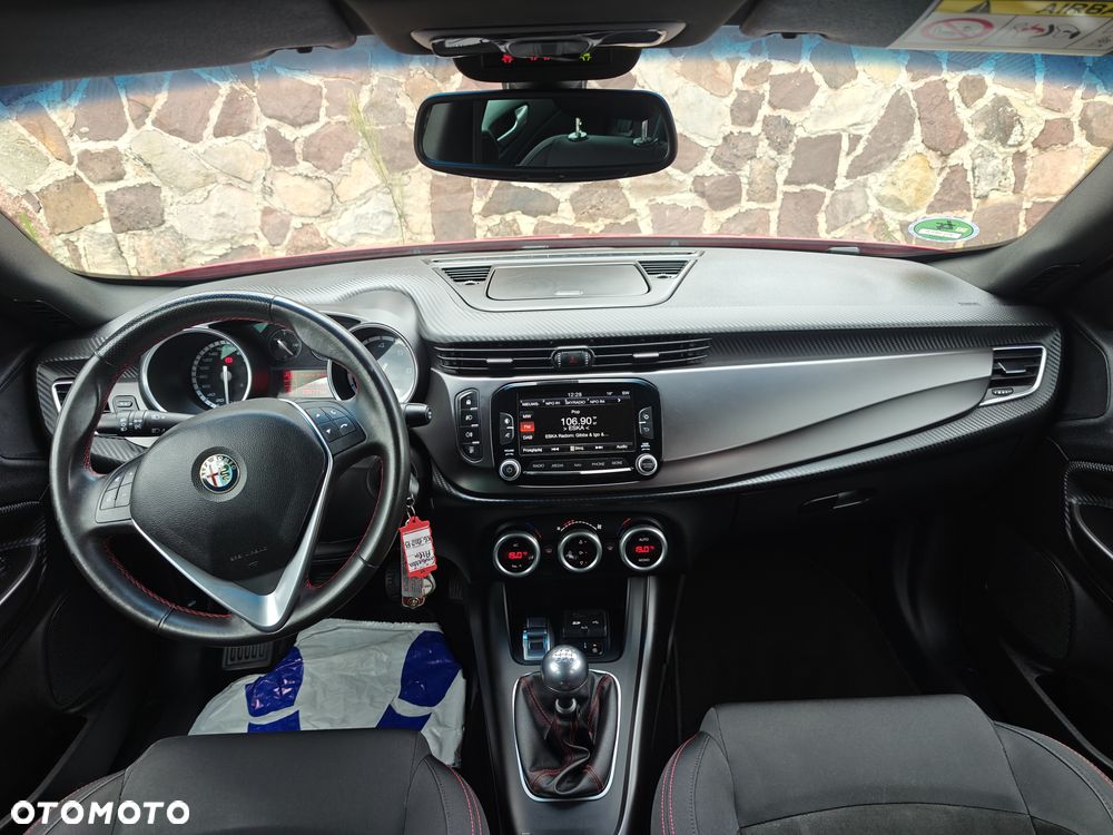 Alfa Romeo Giulietta 1.6 JTDM 16V - 33