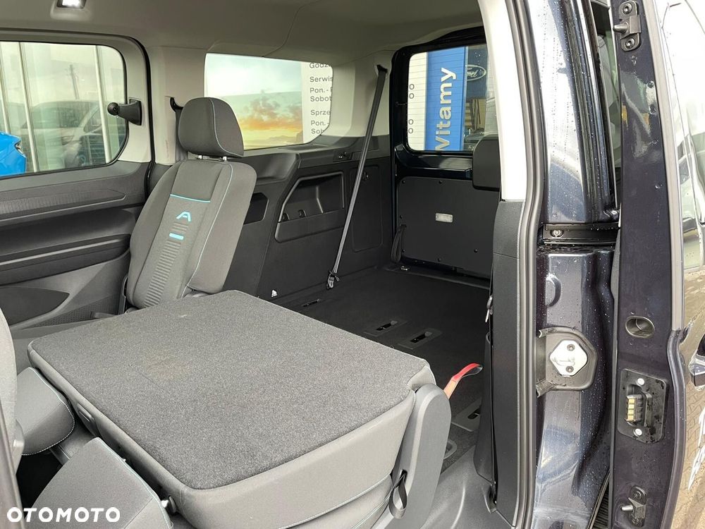 Ford Tourneo Connect Grand 2.0 EcoBlue Active - 24