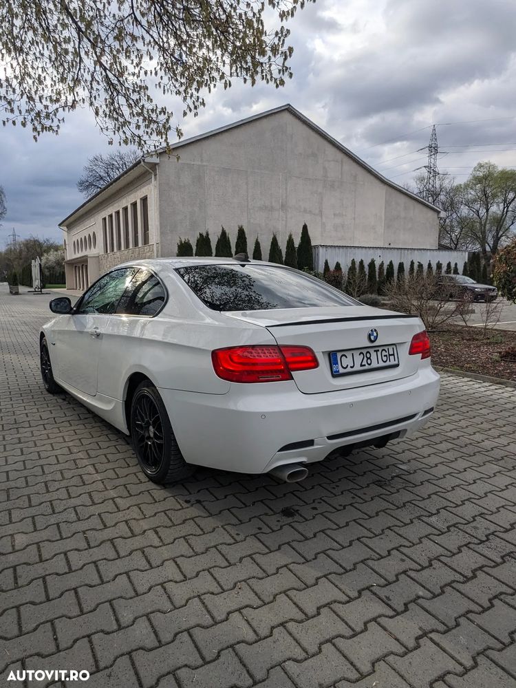 BMW Seria 3 320d xDrive Aut. M Sport Edition - 5