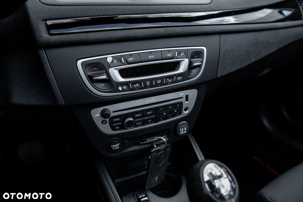 Renault Megane TCe 130 Dynamique - 33