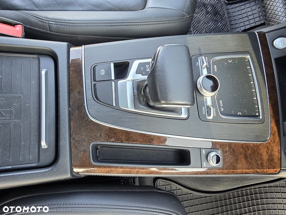 Audi Q5 2.0 TFSI Quattro S tronic design - 21