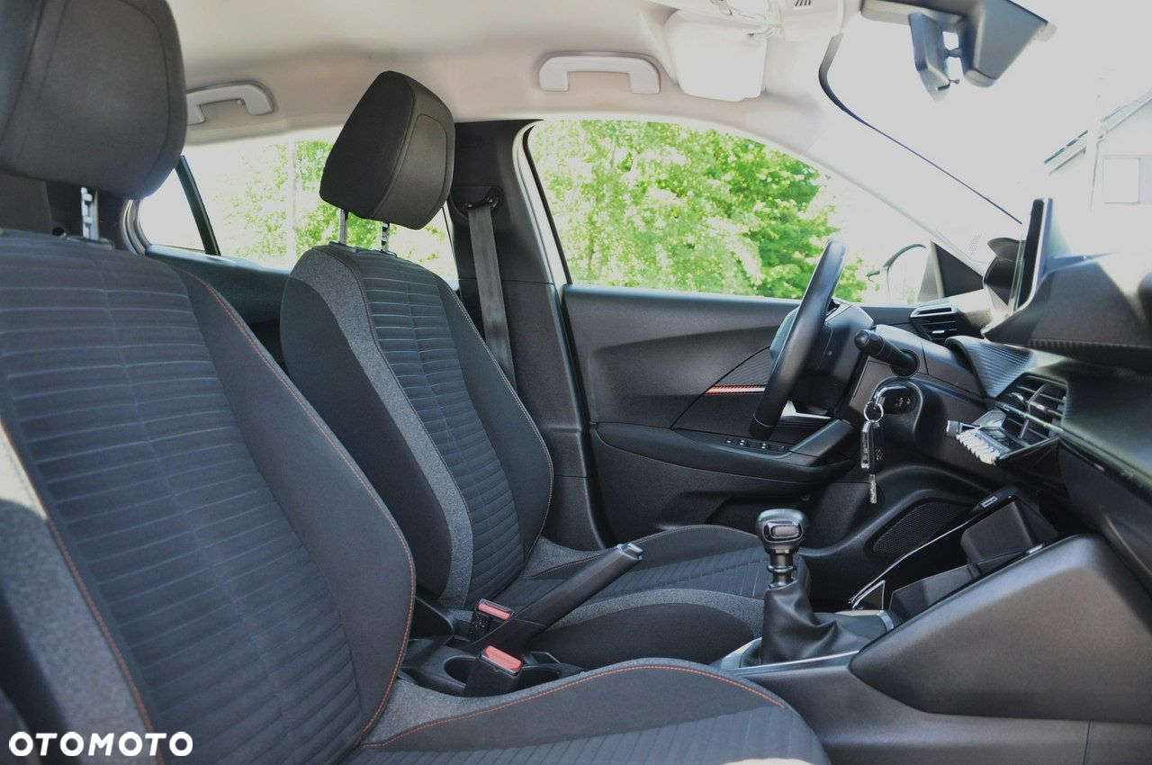 Peugeot 2008 PureTech 100 Active S&S BVM6 - 16