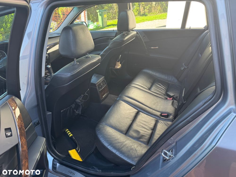 BMW Seria 5 - 22