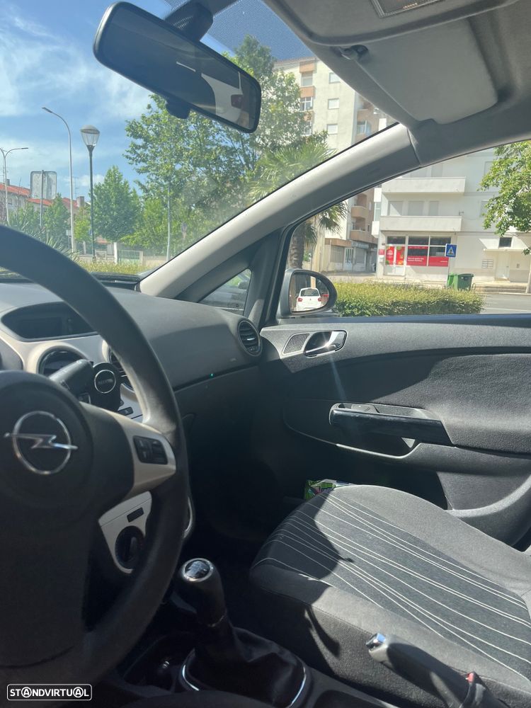 Opel Corsa - 13