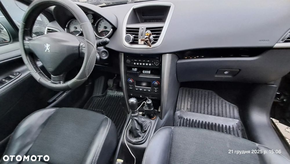 Peugeot 207 110 HDi FAP (Blue Lion) Business-Line - 10