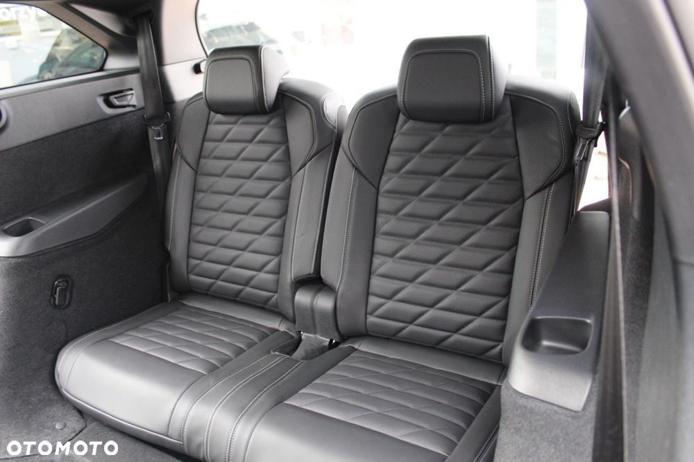 Peugeot 5008 - 24