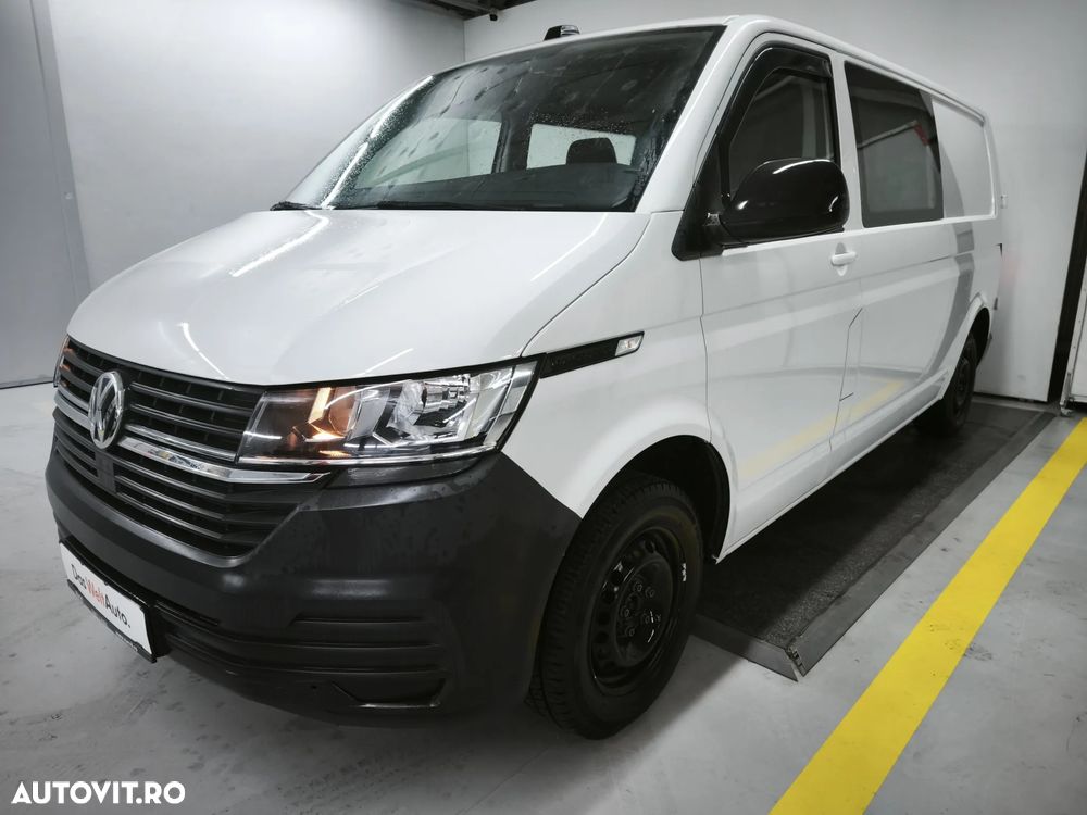 Volkswagen Transporter - 1