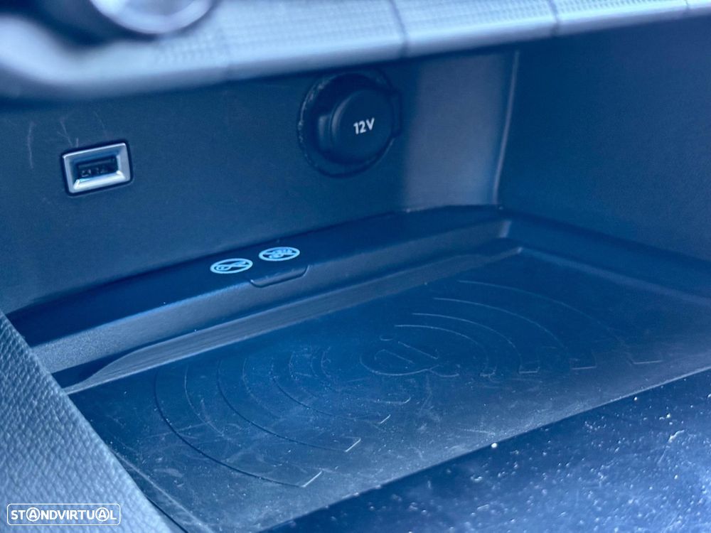 Peugeot 3008 1.6 BlueHDi Allure EAT6 J18 - 30