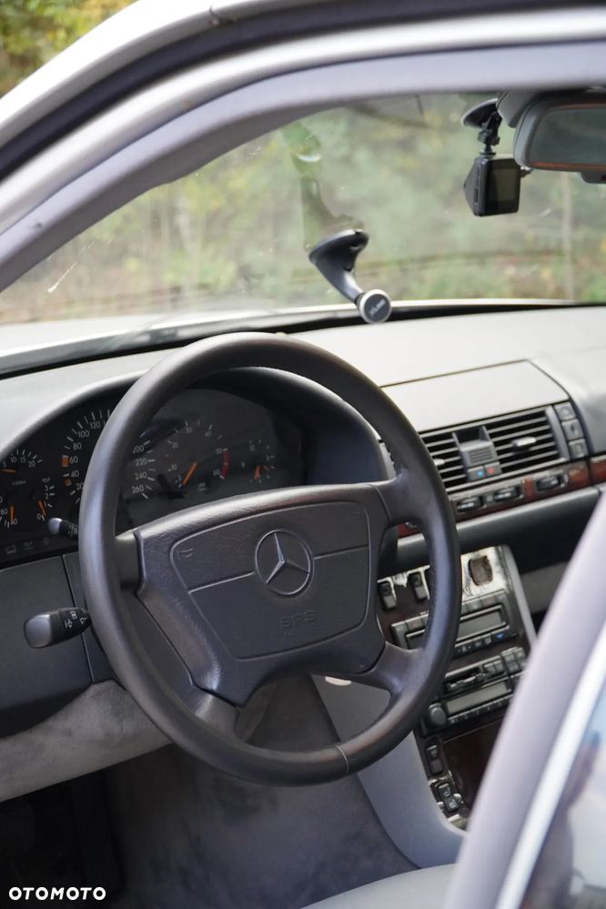 Mercedes-Benz Klasa S 300 TD - 14