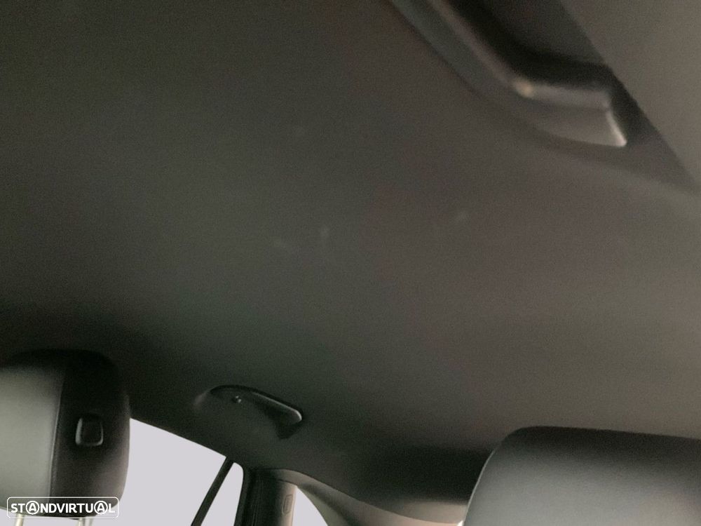 Mercedes-Benz EQA - 9