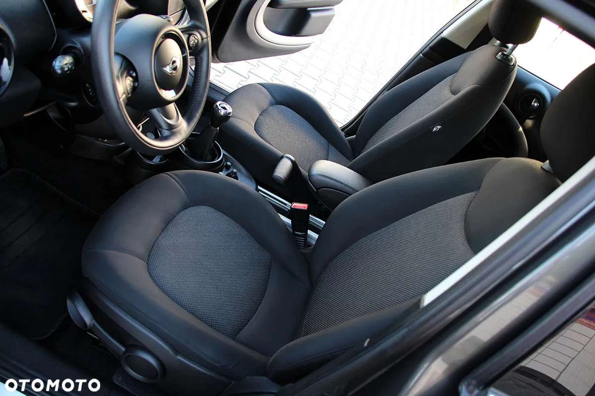 MINI Countryman Cooper D Park Lane - 23