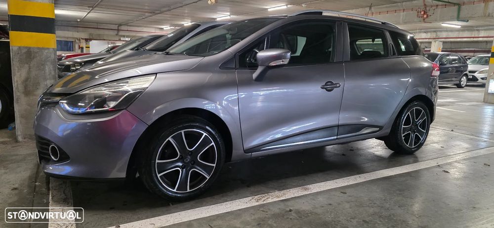 Renault Clio Sport Tourer Energy dCi 110 Bose Edition - 12