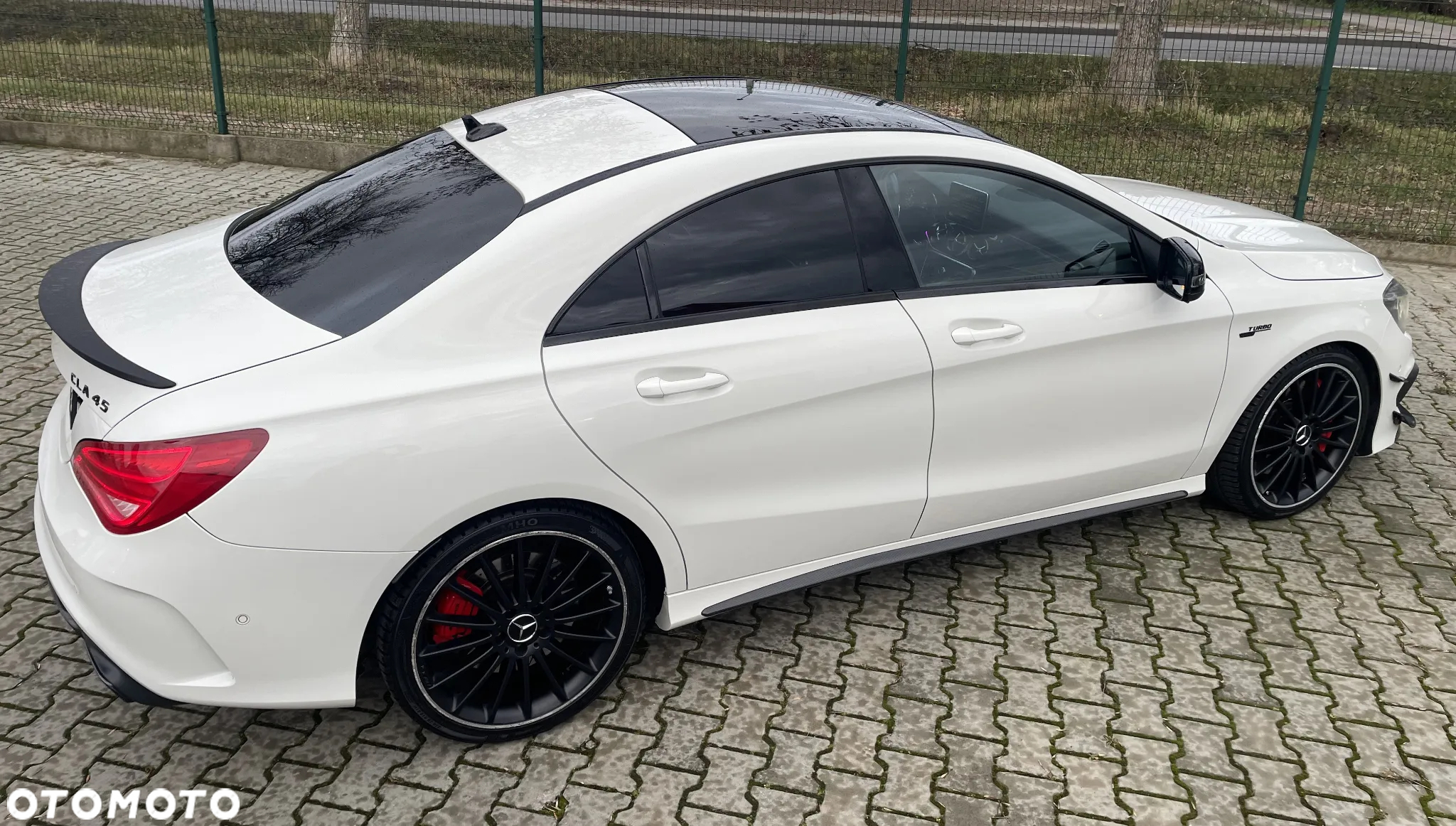 Mercedes-Benz CLA AMG 45 4-Matic - 4