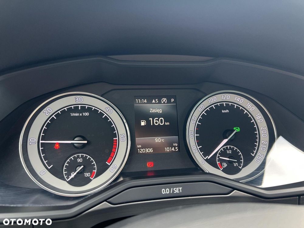 Skoda Superb 2.0 TDI 4x4 Style DSG - 21