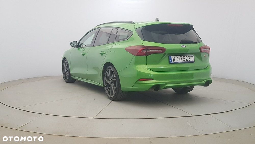 Ford Focus - 5