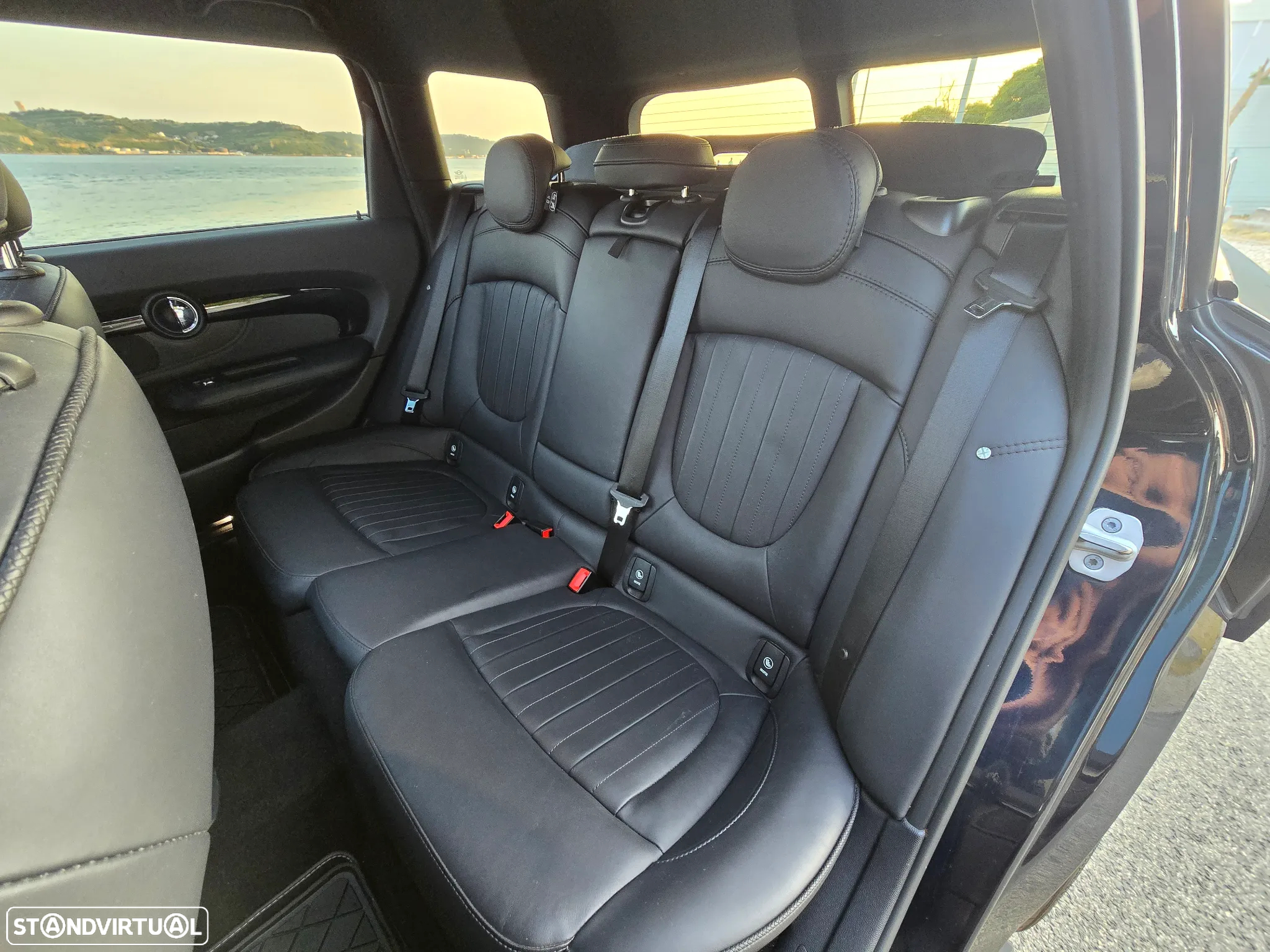 MINI Clubman Cooper SD Auto Desportiva - 14