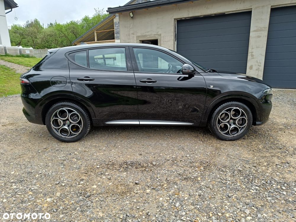 Alfa Romeo Tonale 1.5 T4 GSE mHEV TI DCT - 3