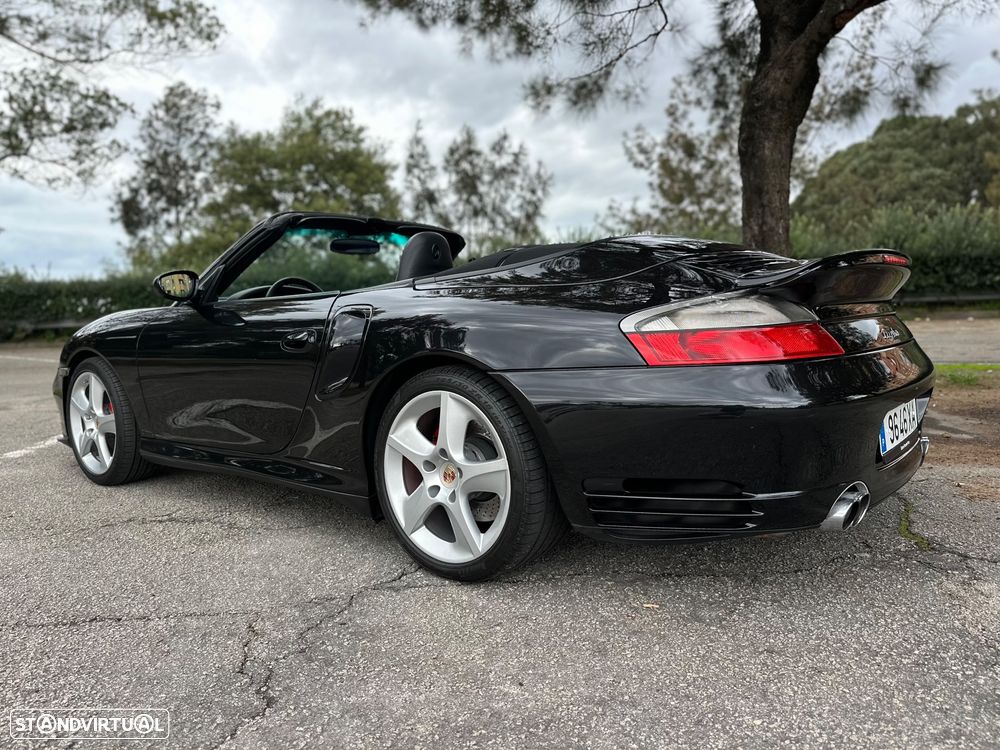 Porsche 911 (996) Turbo - 29