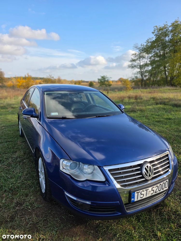 Volkswagen Passat 2.0 TDI Highline - 8