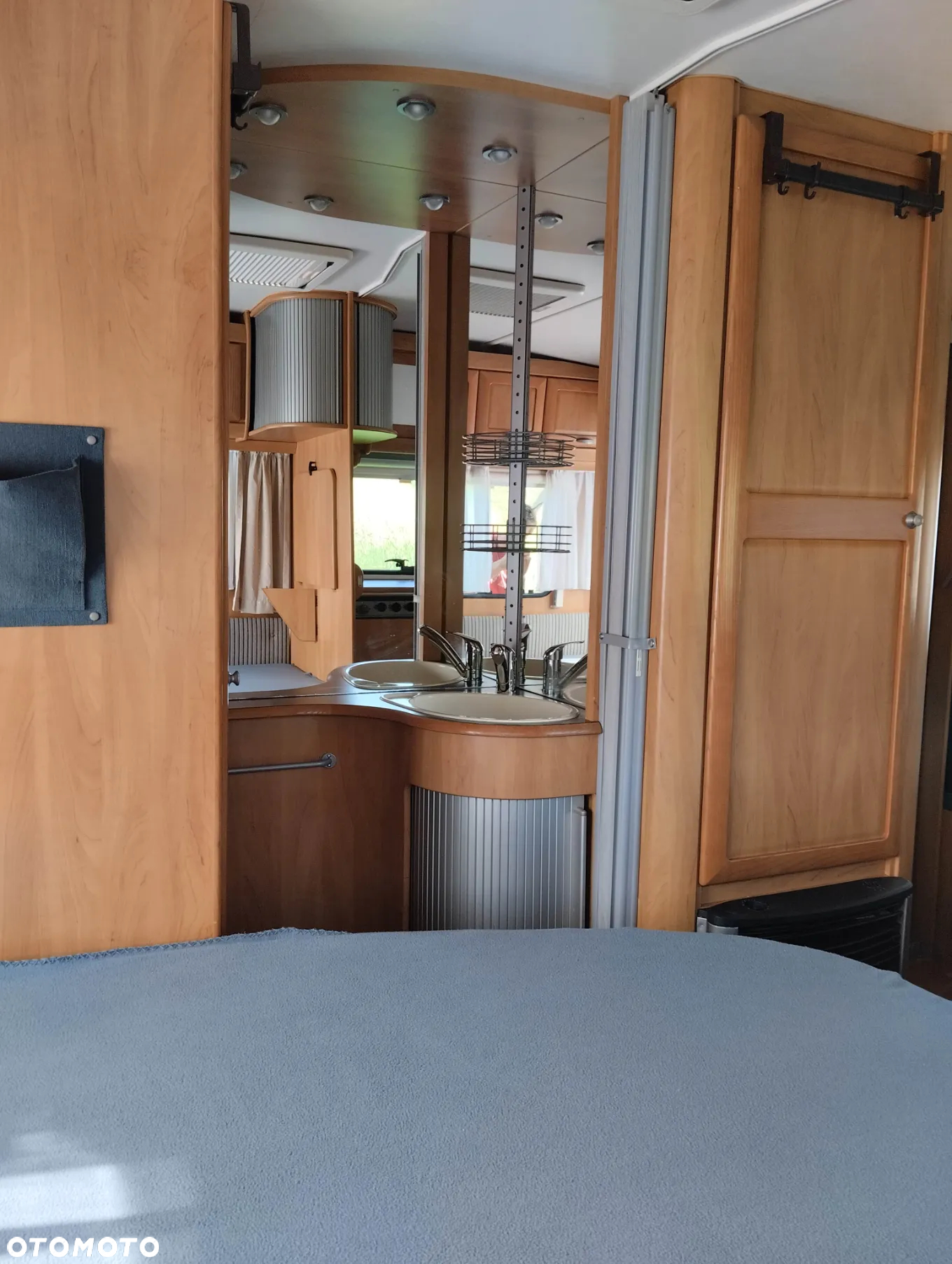 Hymer-Eriba Nova - 10