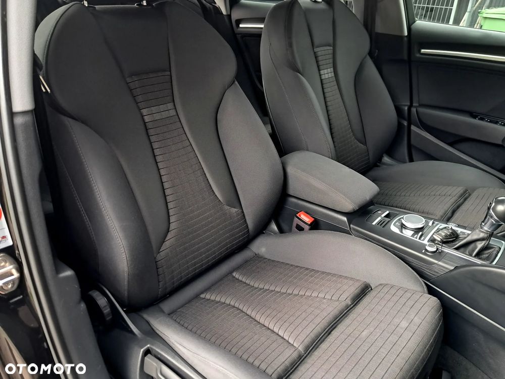 Audi A3 Sportback 2.0 TDI S tronic sport - 34