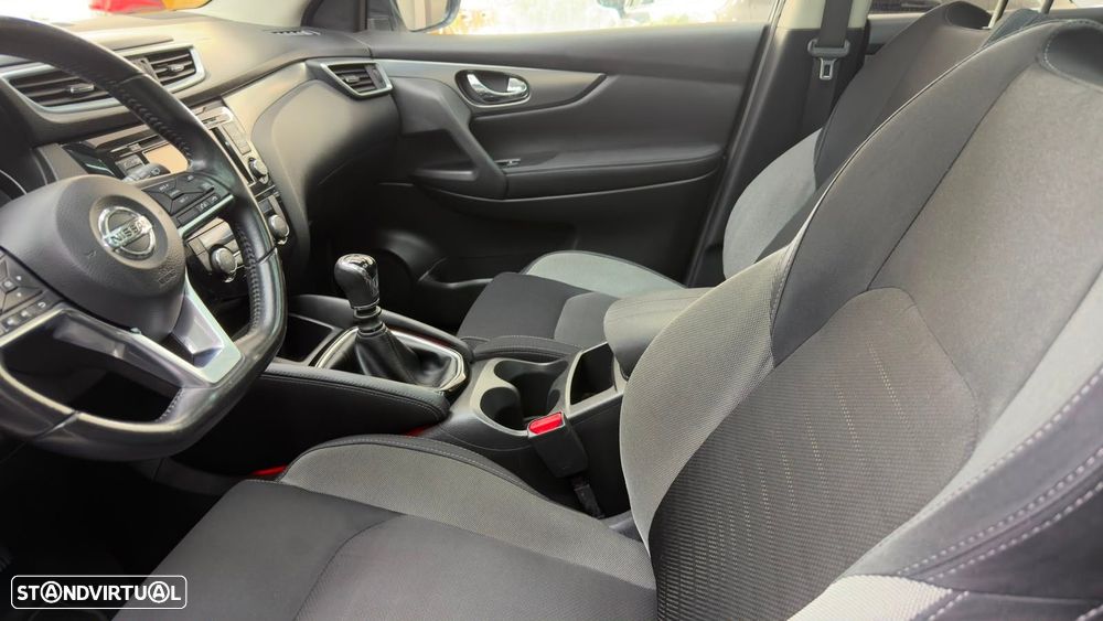 Nissan Qashqai 1.6 dCi Tekna Premium - 17