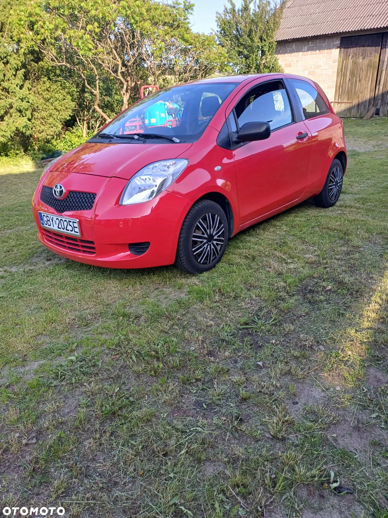 Toyota Yaris 1.0 Luna A/C - 1